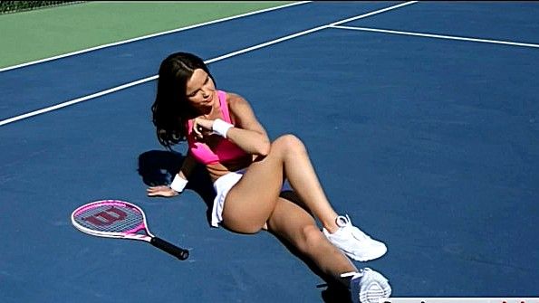 Шұлықтағы анамен жыныстық қатынас